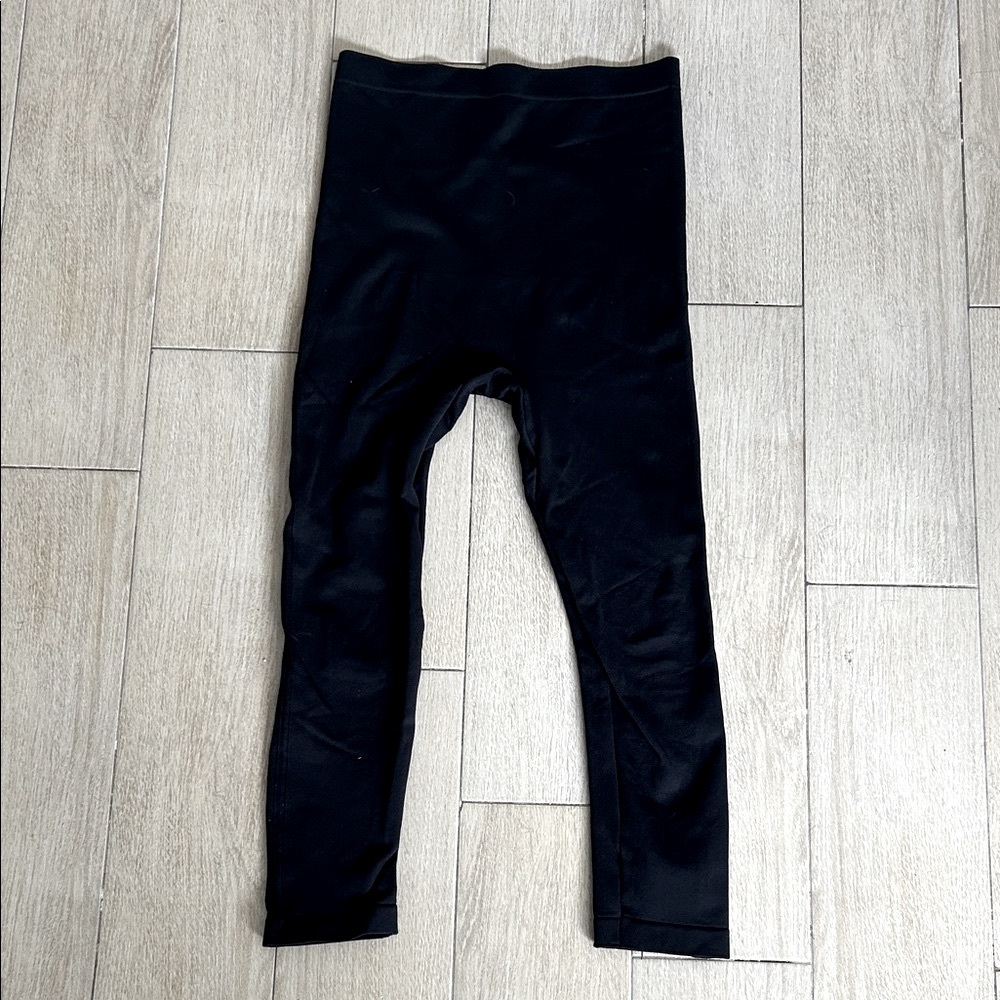Shapermint Women’s Shaping Midnight Black Shapewear Capri Length Leggings Size M - Picture 2 of 5